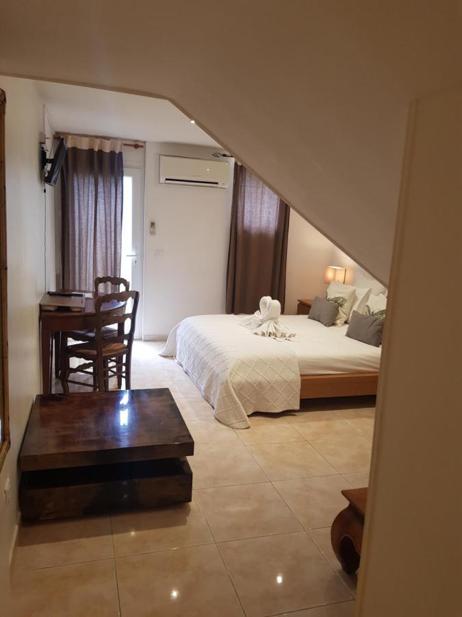 Hotel Villa Maya Gassin Exterior foto